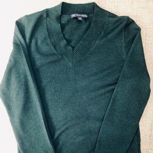 Brooks Brothers 100% Merino Wool V Neck Sweater M